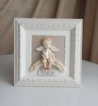 Keramikinis angelas rėmelyje 20x20cm