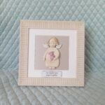 Keramikinis angelas rėmelyje su meškiuku 19x19cm