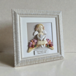 Angelas ant gėlių vaivorykštės 20x20cm