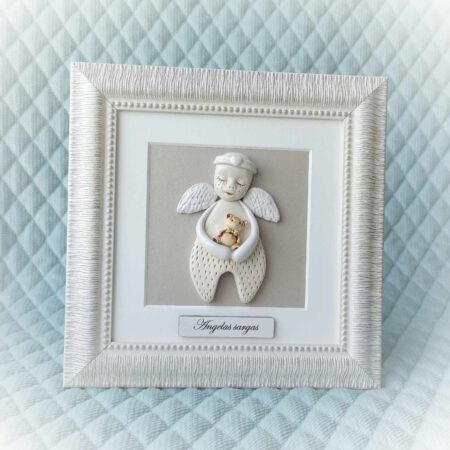 Keramikinis angelas rėmelyje su meškučiu 20x20cm
